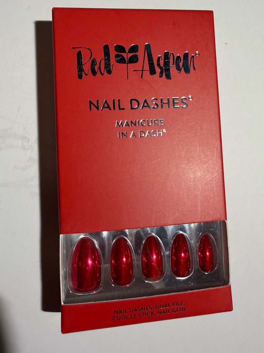 Red Aspen Red Press-On Nail Set